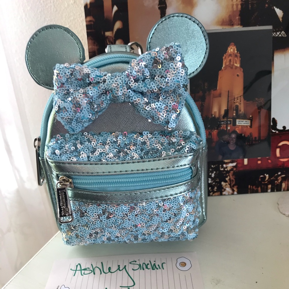 Arendelle Aqua Loungefly Wristlet